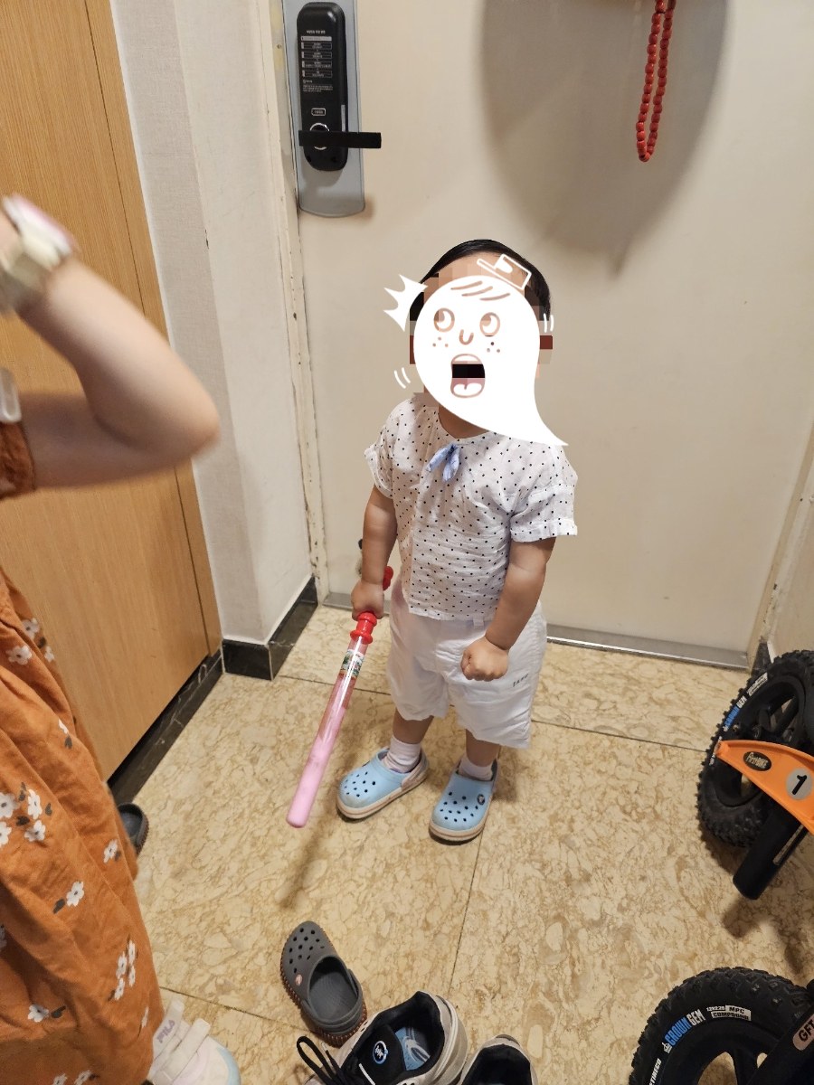 삼남매랑 결혼식장 가기