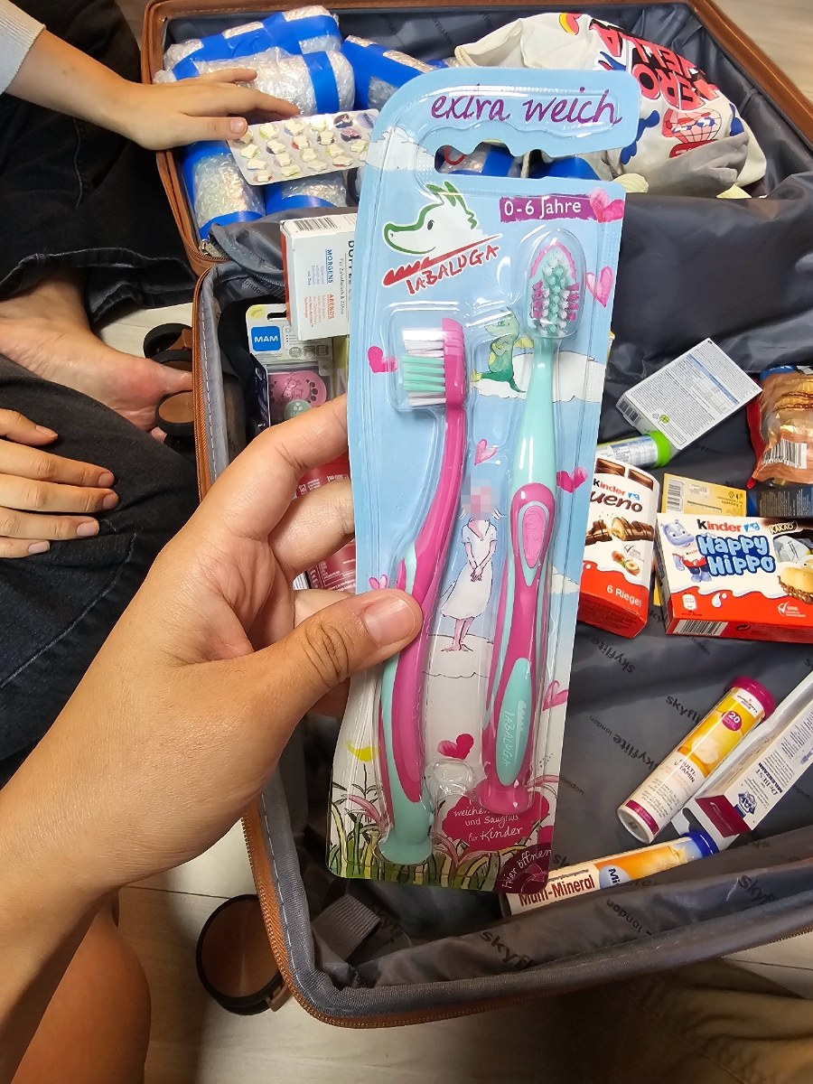 독일에서 여동생 컴백_선물